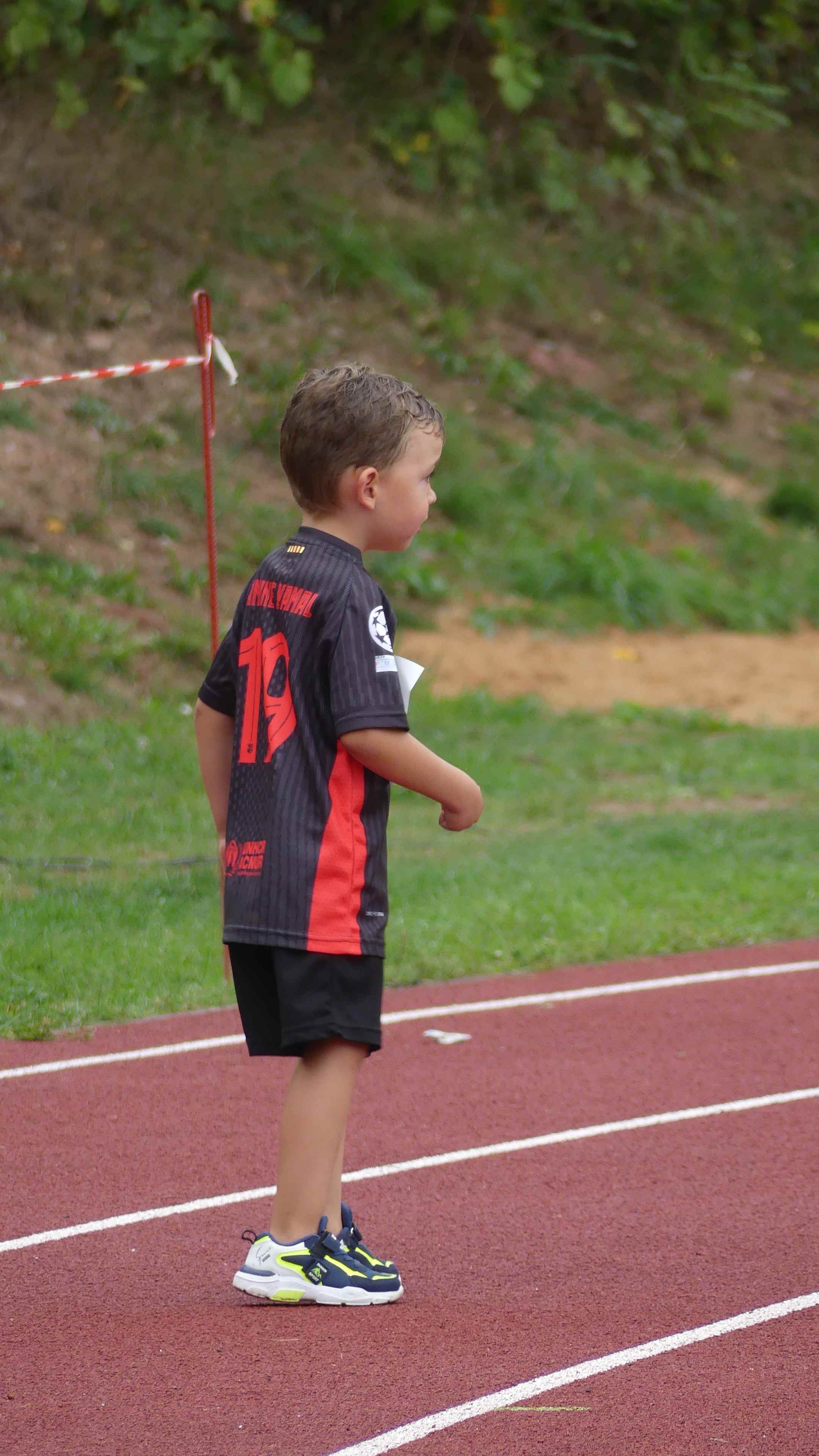 Bild vom 15. Benefizlauf im Jahr 2025. Dies ist das 450. Bild.